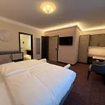 Am Schloss 3* マイニンゲン