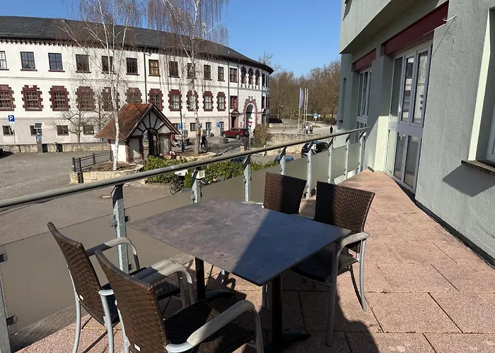 Am Schloss Meiningen